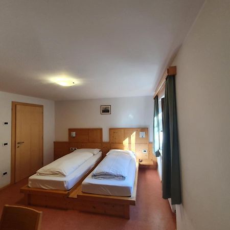 Albergo Bar Ristorante Dolomia Badia  Exteriér fotografie