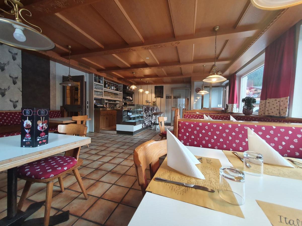Albergo Bar Ristorante Dolomia Badia  Exteriér fotografie