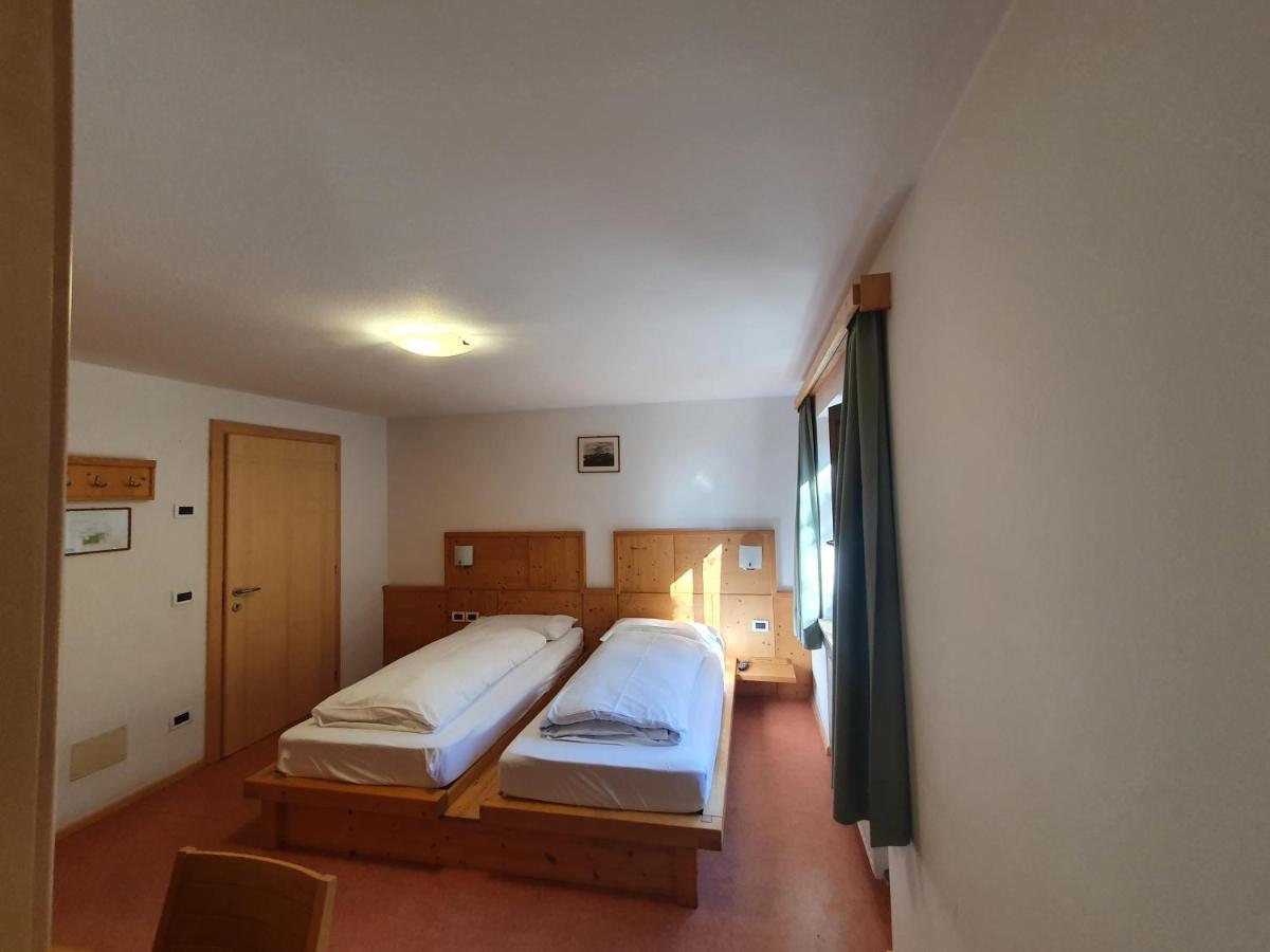 Albergo Bar Ristorante Dolomia Badia  Exteriér fotografie